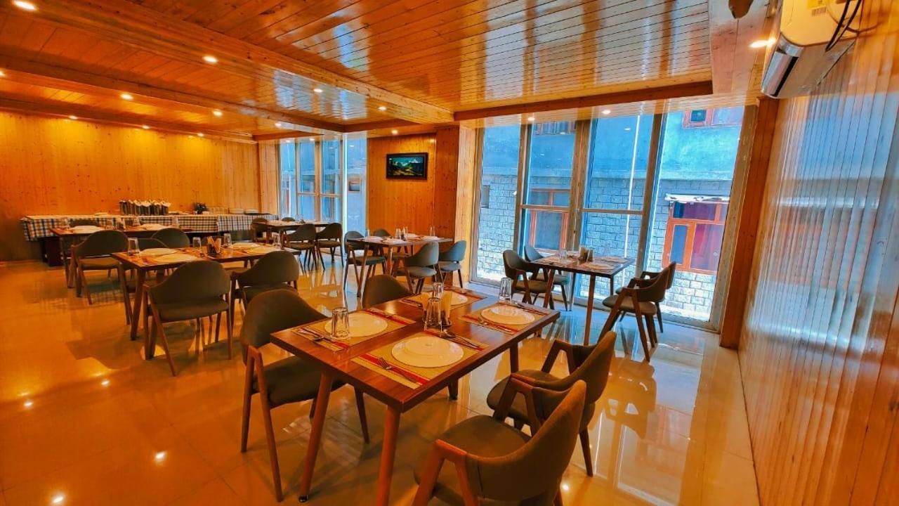 Hotel Winterline - Five Star Luxury Hotel Near Mall Road Manali Kültér fotó