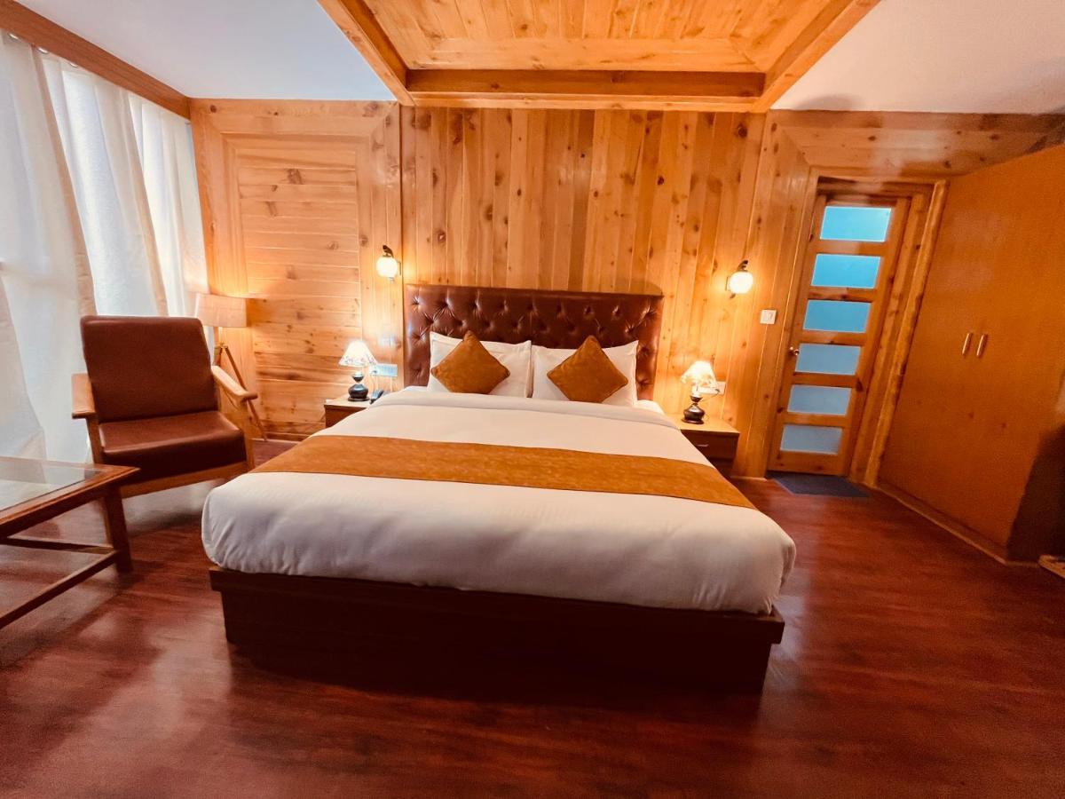 Hotel Winterline - Five Star Luxury Hotel Near Mall Road Manali Kültér fotó