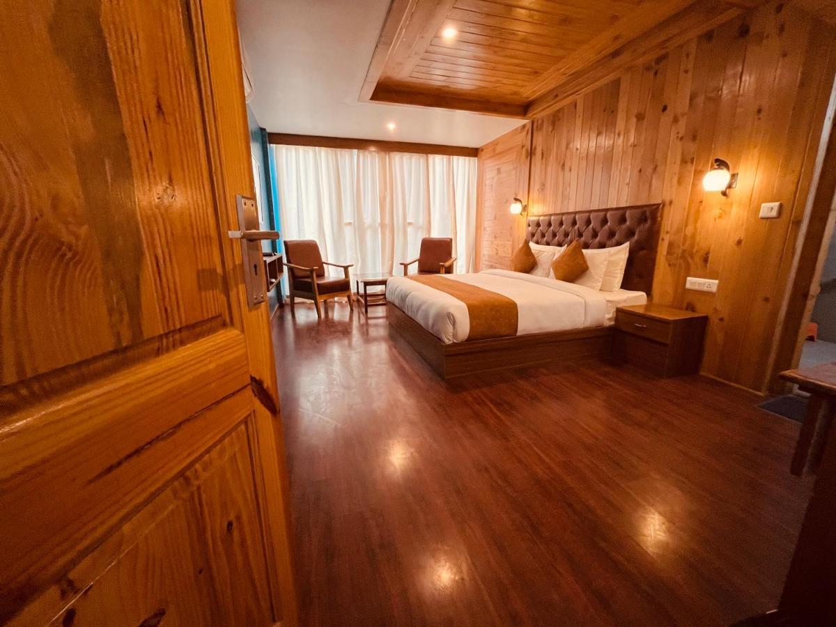 Hotel Winterline - Five Star Luxury Hotel Near Mall Road Manali Kültér fotó